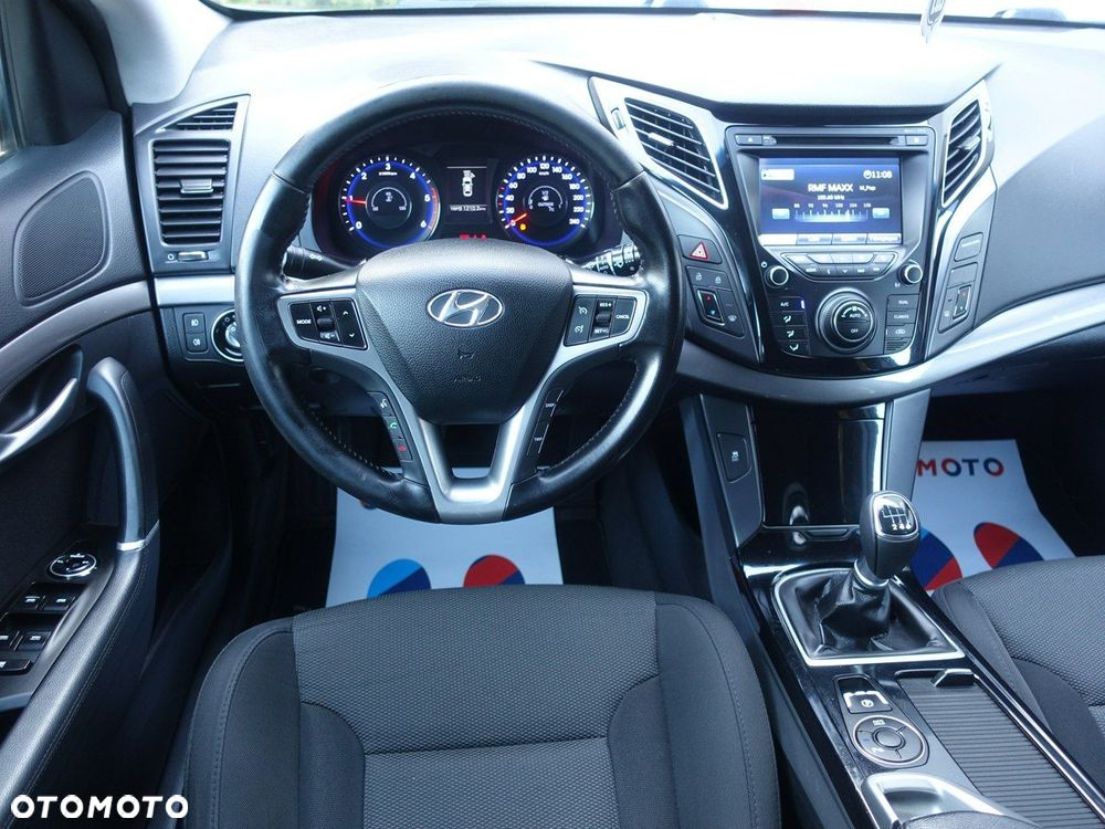 Hyundai i40 Kombi 1.7 CRDi Style - 11