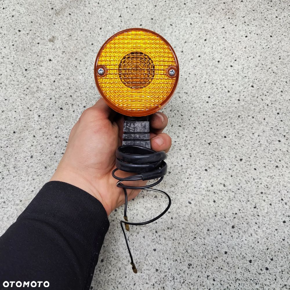 Kierunkowskaz Suzuki TS 50 125 185 TS50 TS125 TS185 - 1