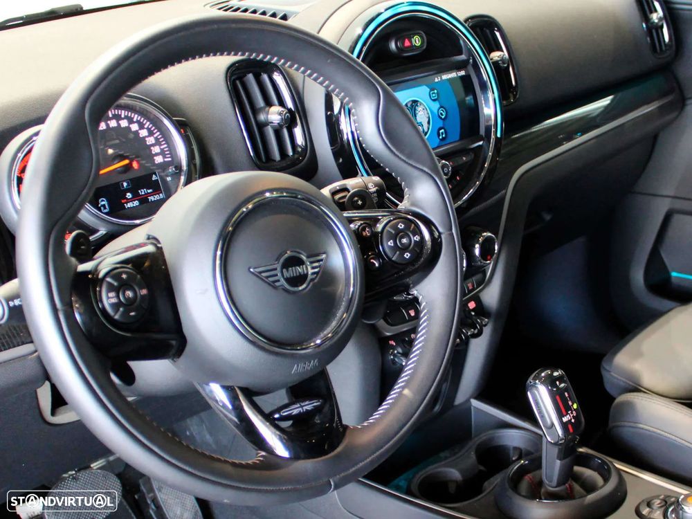 MINI Countryman Cooper SD Auto - 10