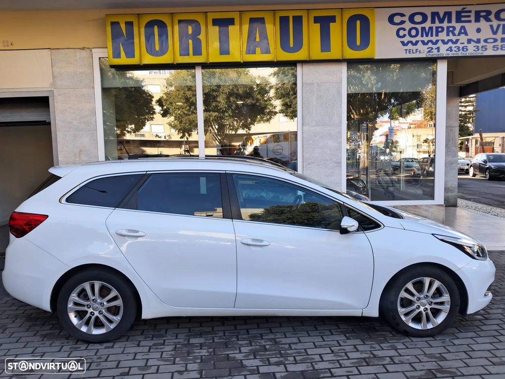 Kia Ceed SW 1.4 CRDi More Edition - 7