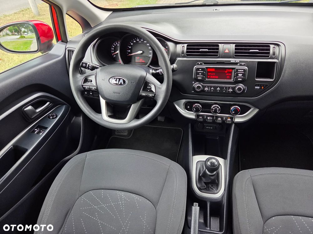 Kia Rio 1.2 Attract - 7