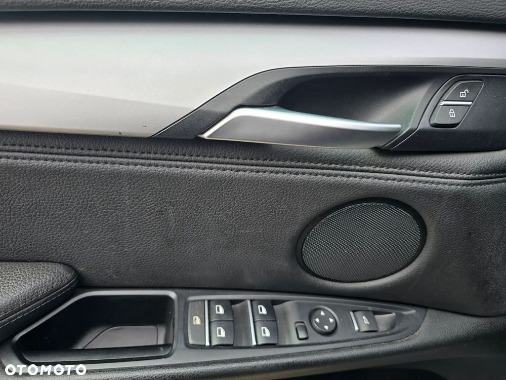 BMW X5 - 12