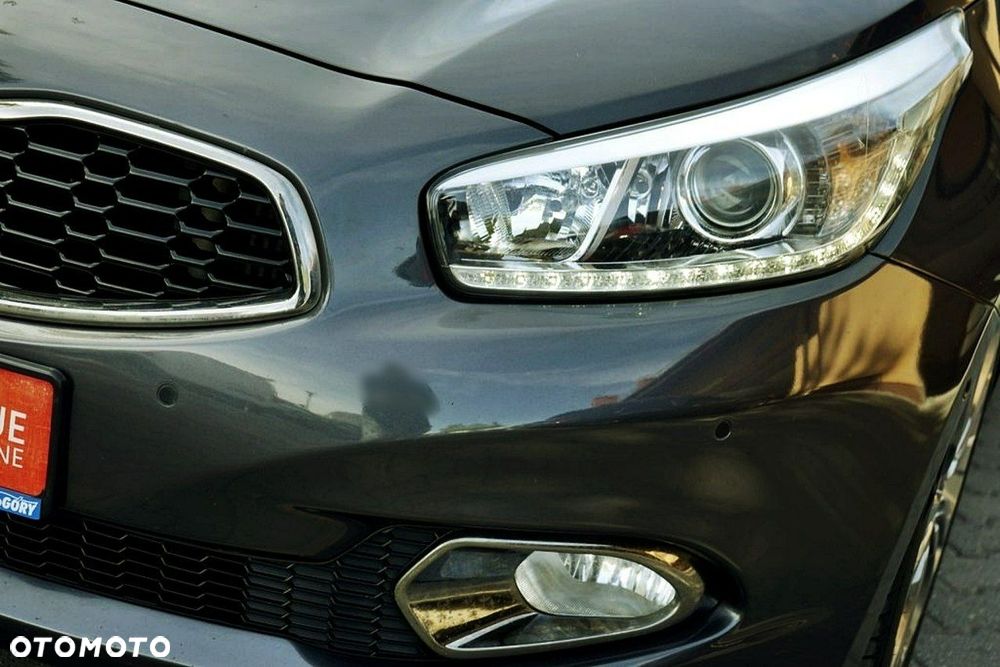 Kia Ceed - 15