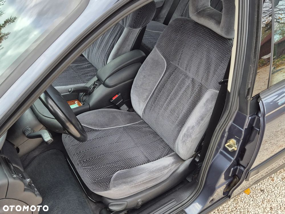 Opel Omega 2.0 CD - 7