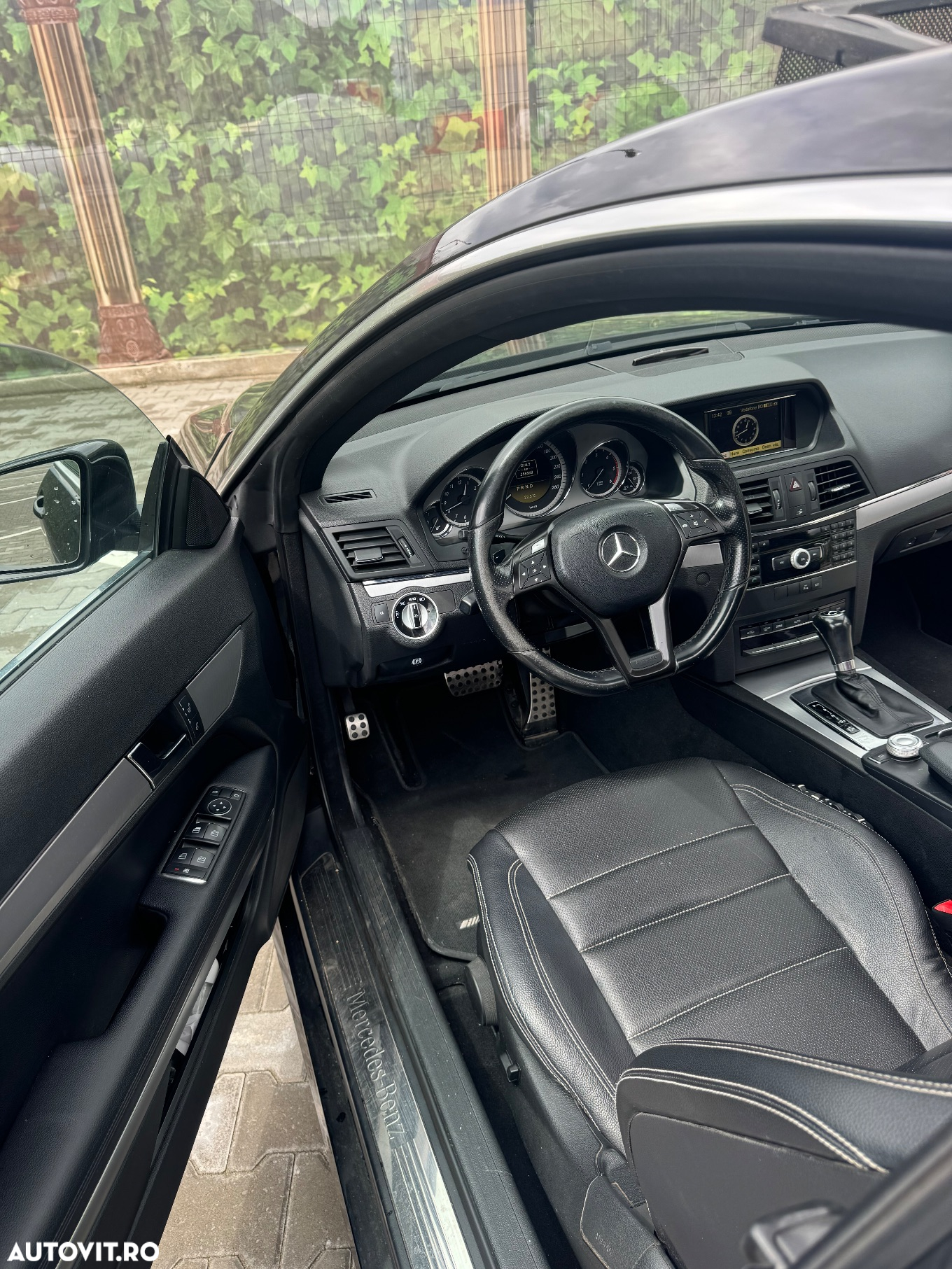 Mercedes-Benz E 220 CDI Coupe 7G-TRONIC - 12