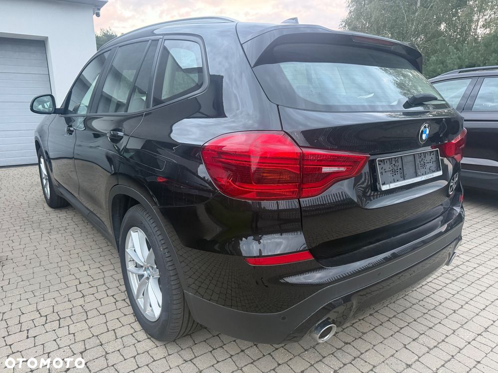 BMW X3 xDrive20d mHEV - 8
