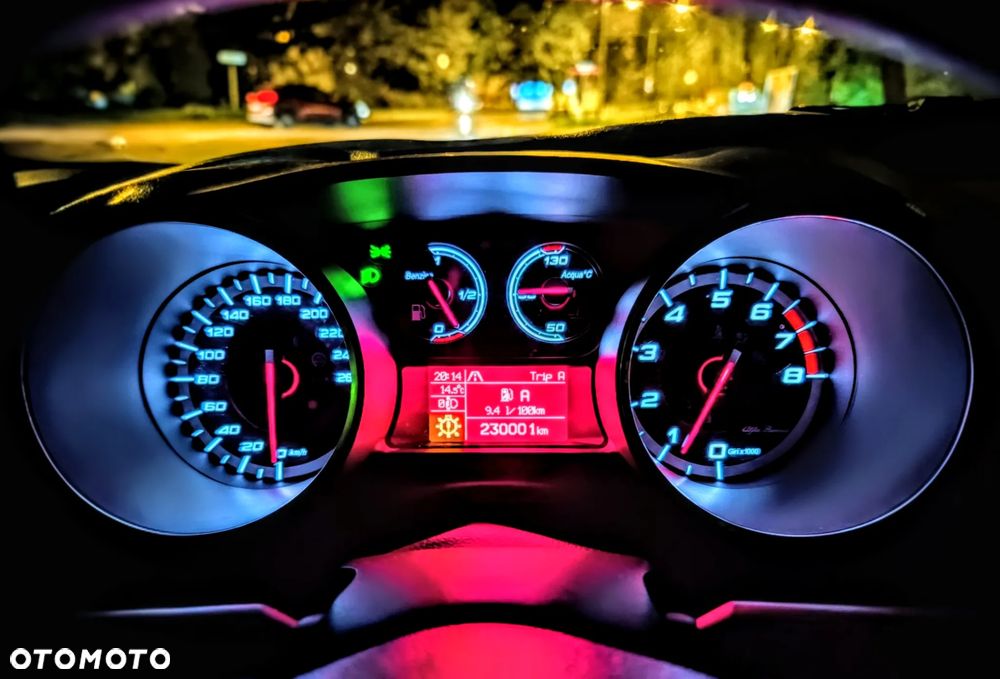 Alfa Romeo Giulietta 1750 TBi Quadrifoglio Verde - 9