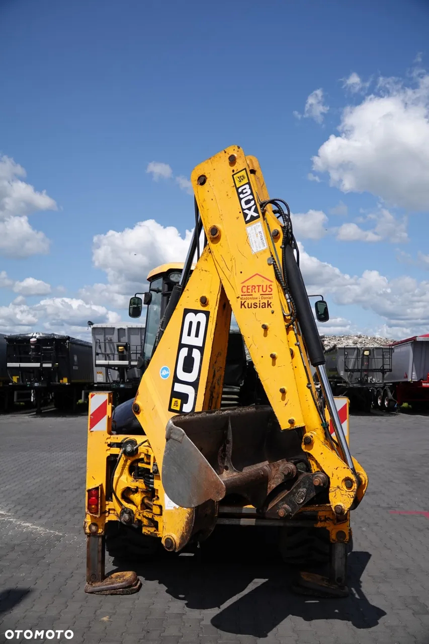JCB 3CXCAEC / KOPARKO-ŁADOWARKA  / JOYSTICK / 2011 R - 12