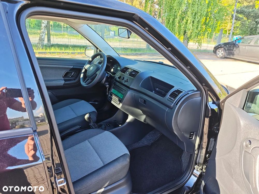 Skoda Fabia - 12