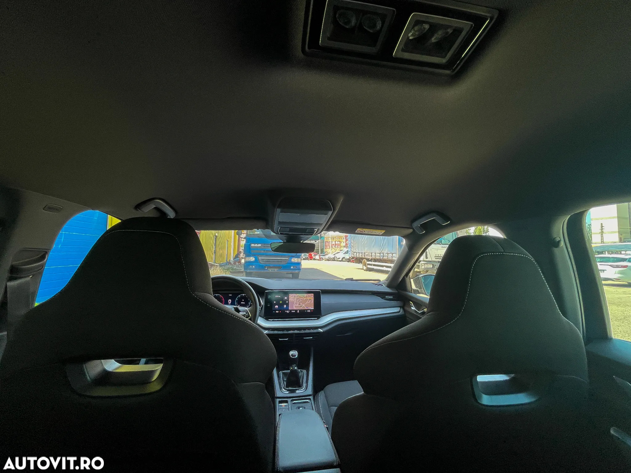 Skoda Octavia Combi 2.0 TDI Exclusive - 9