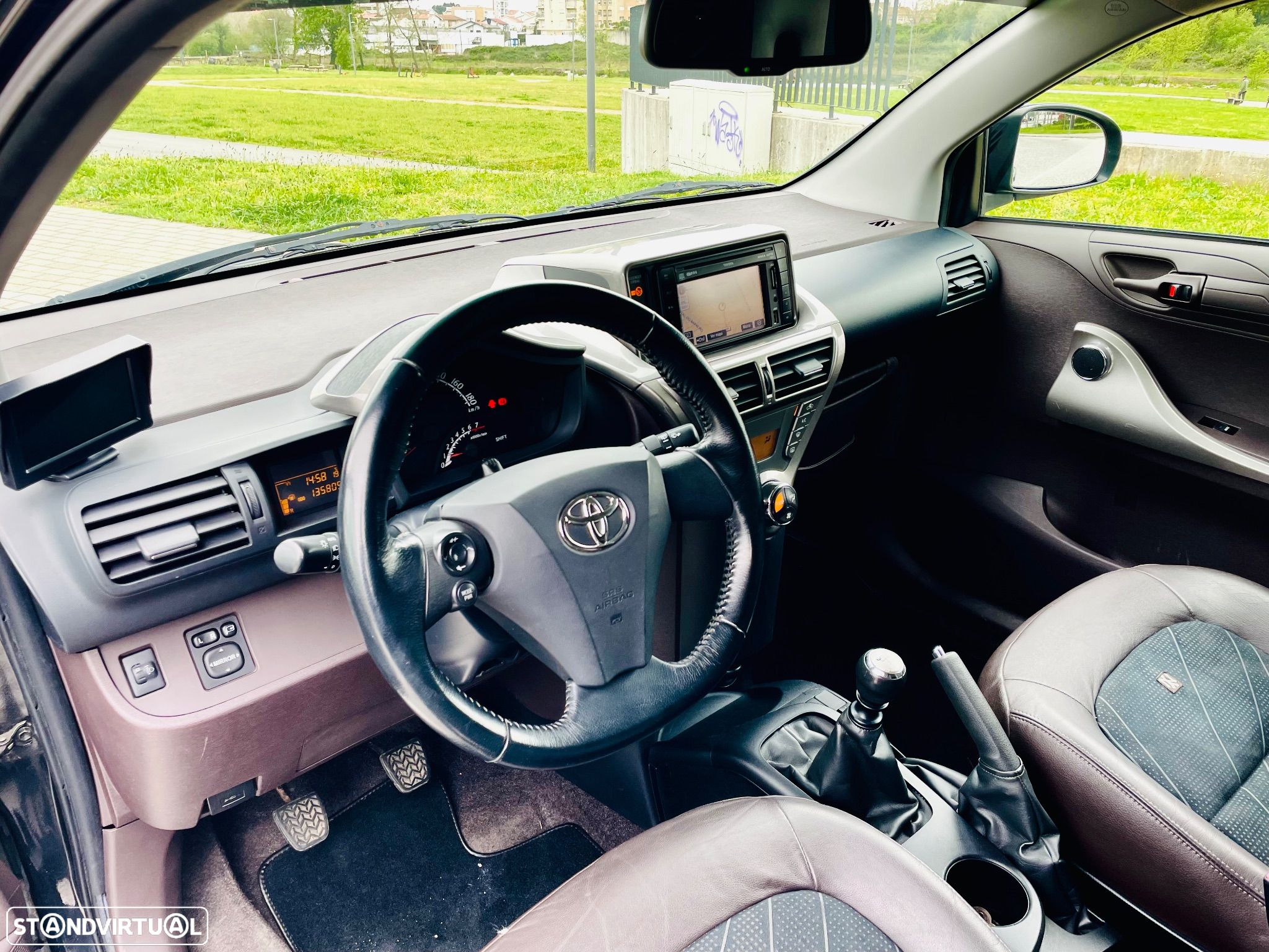 Toyota iQ 1.0 VVT-i 2 NAVI+Bluetooth - 7