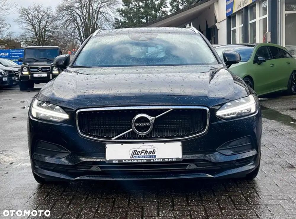 Volvo V90 D3 Momentum Pro - 4