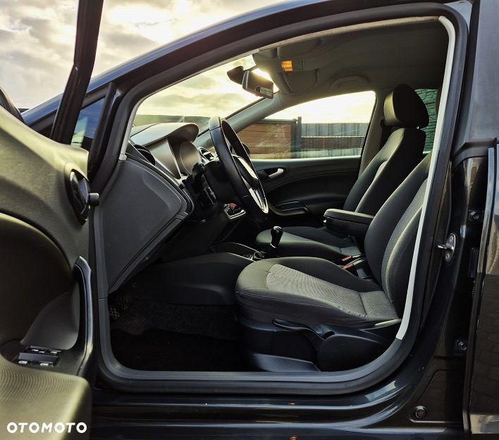 Seat Ibiza 1.4 16V Style Viva - 11