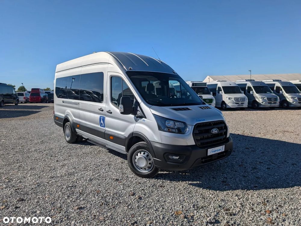 Ford Transit - 1