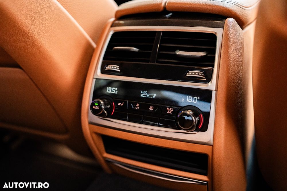 BMW Seria 7 730d - 23