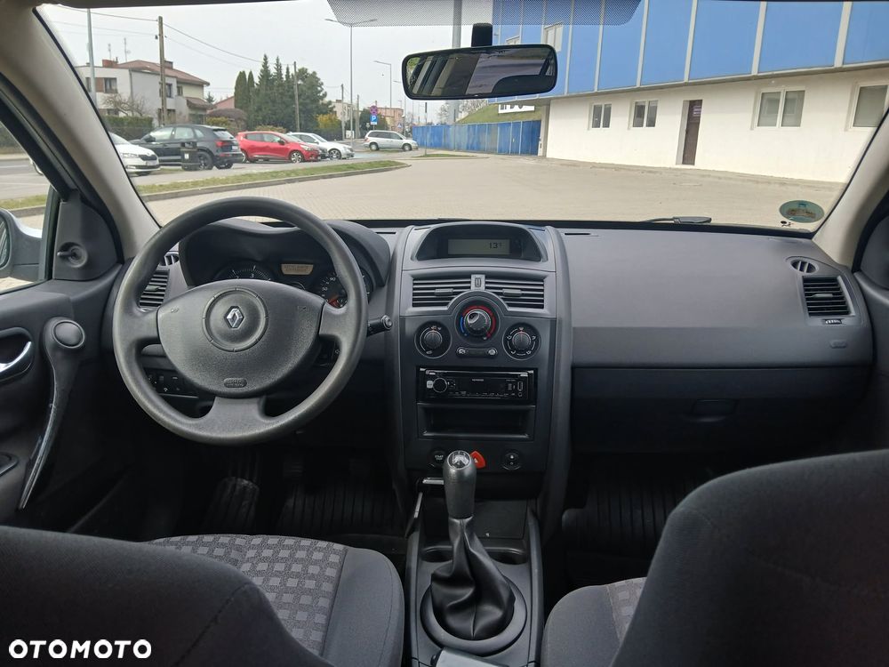 Renault Megane - 9