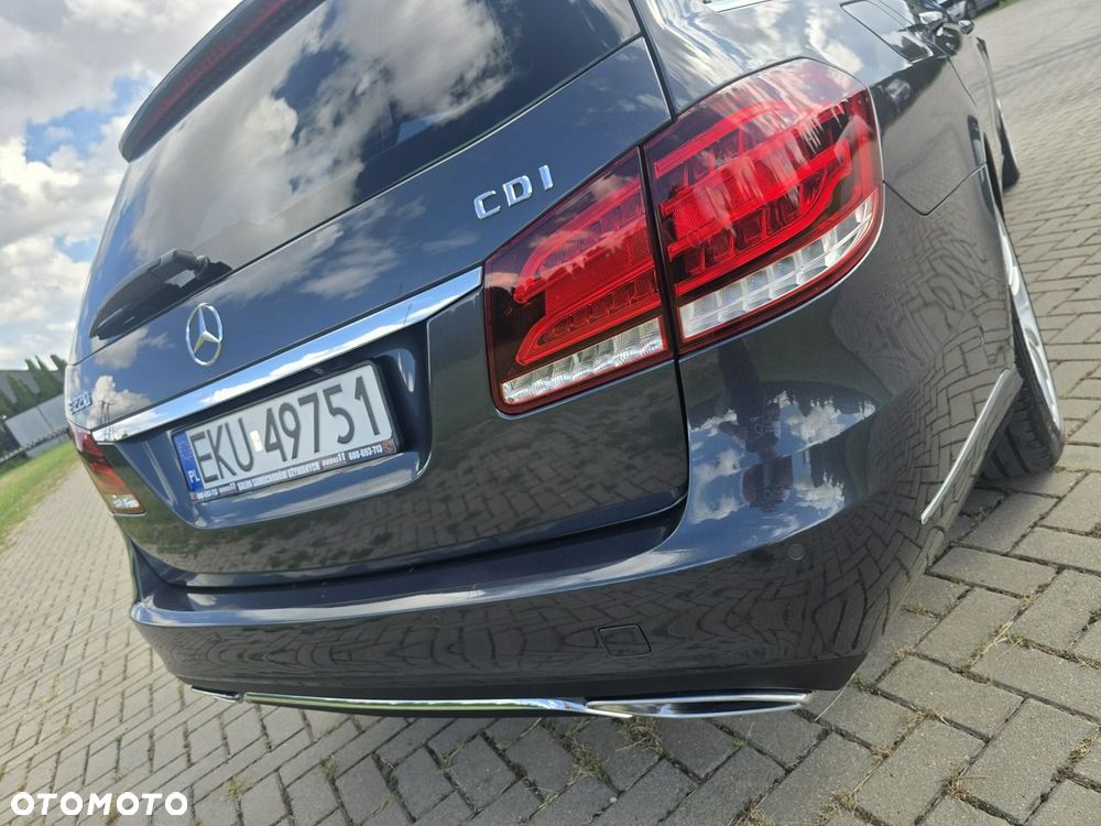 Mercedes-Benz Klasa E - 8