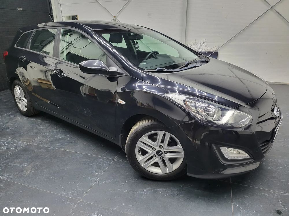 Hyundai i30 1.6 CRDi Premium - 8