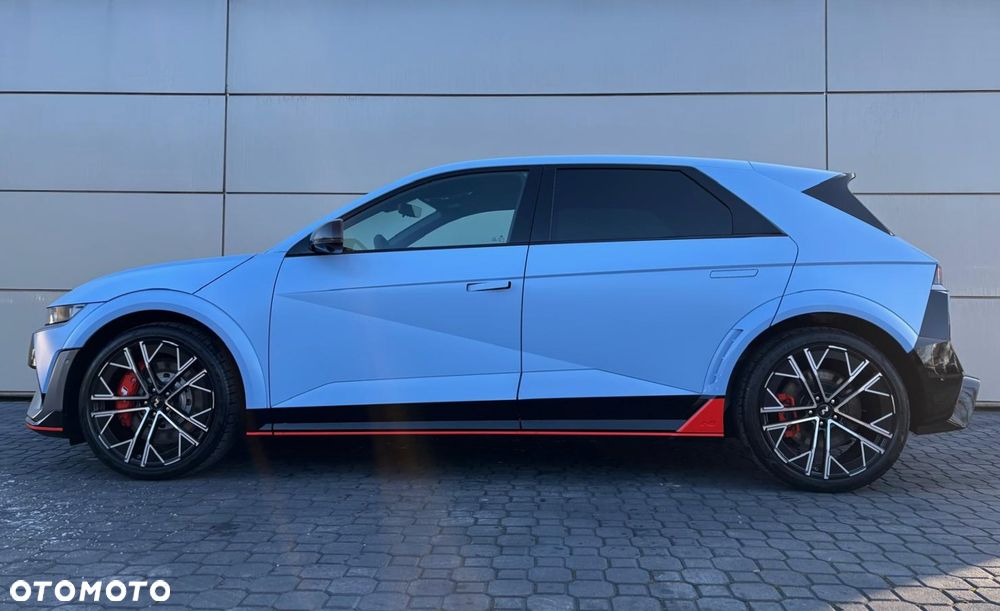 Hyundai IONIQ 5 - 5