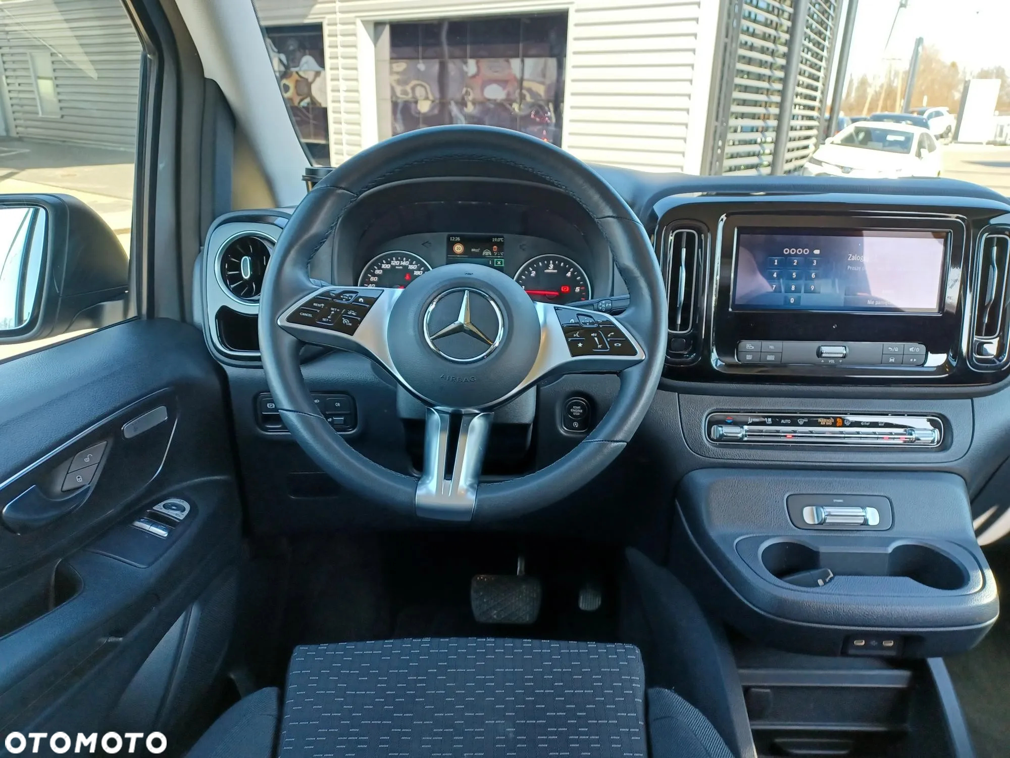 Mercedes-Benz Vito - 13