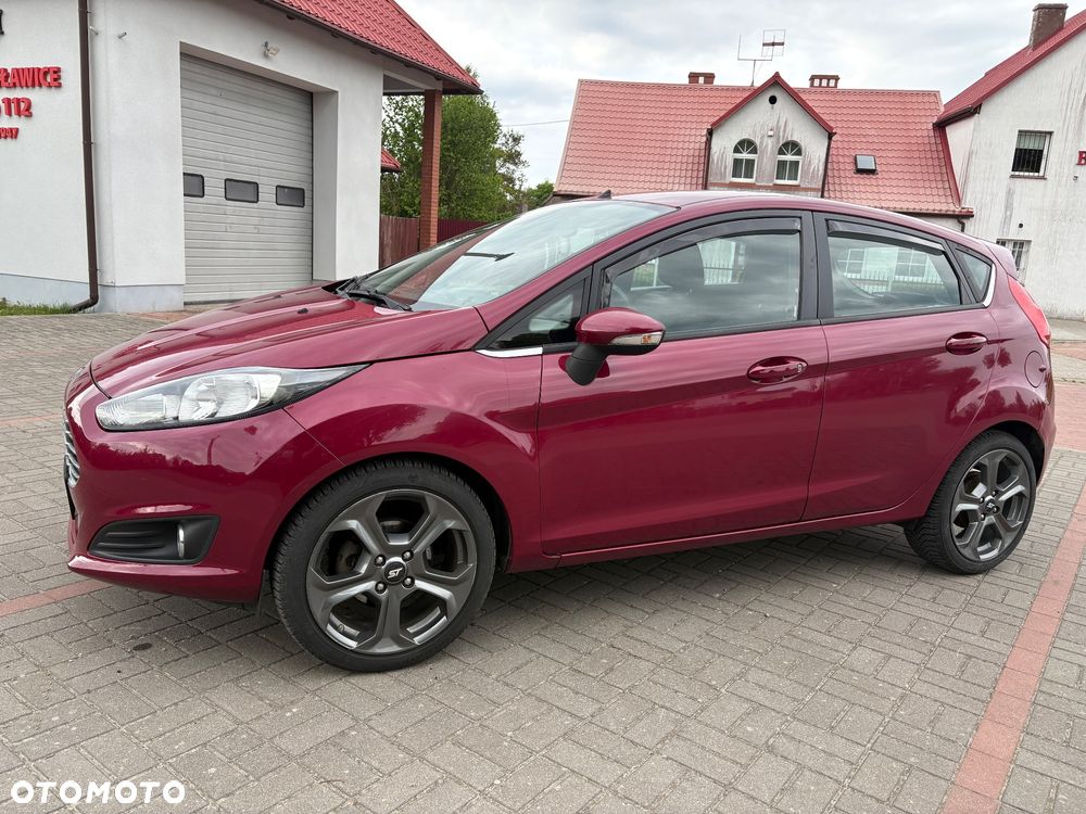 Ford Fiesta - 2