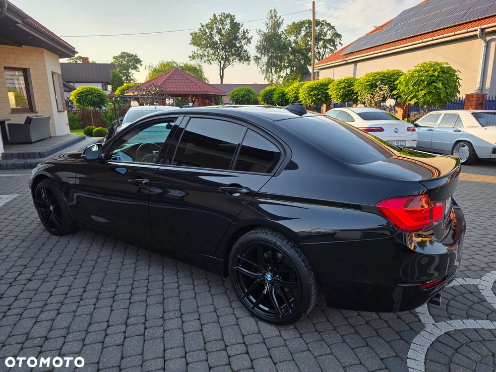 BMW Seria 3 - 15