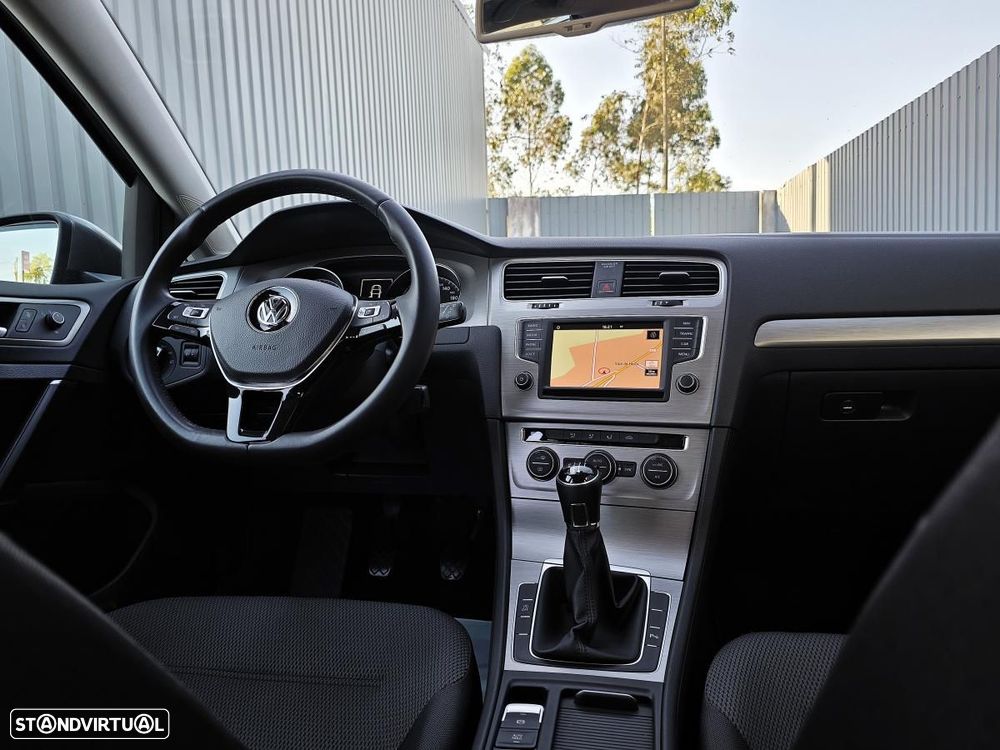 VW Golf 1.6 TDi GPS Edition - 22