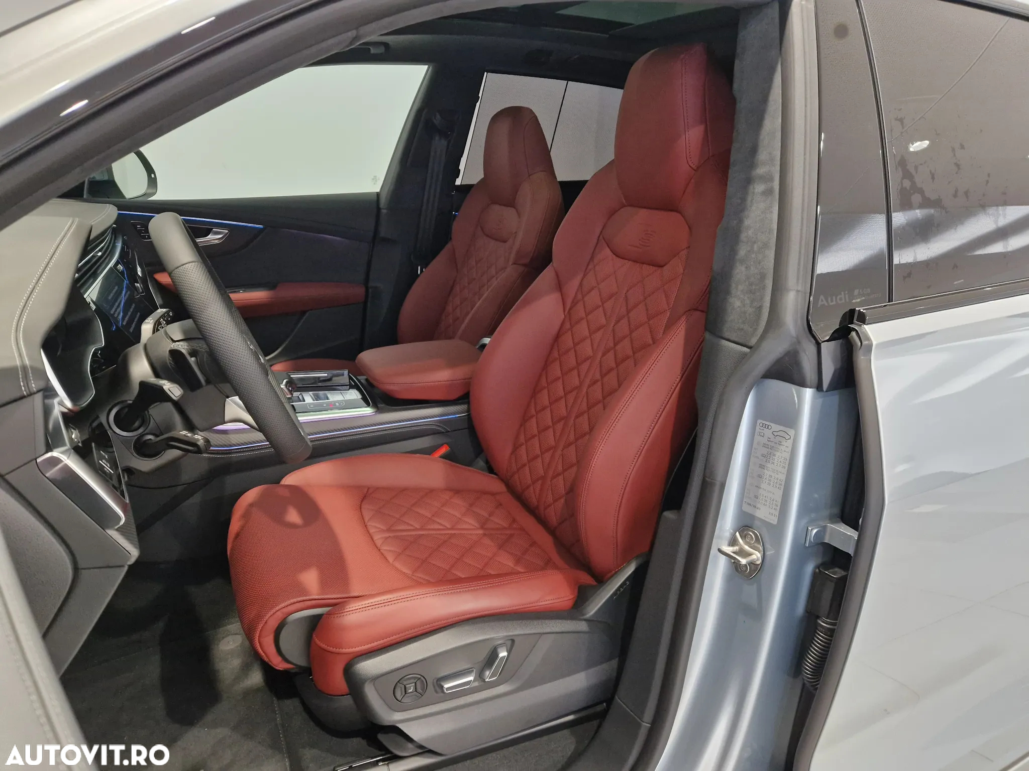 Audi SQ8 4.0 TFSI quattro Tiptronic - 11