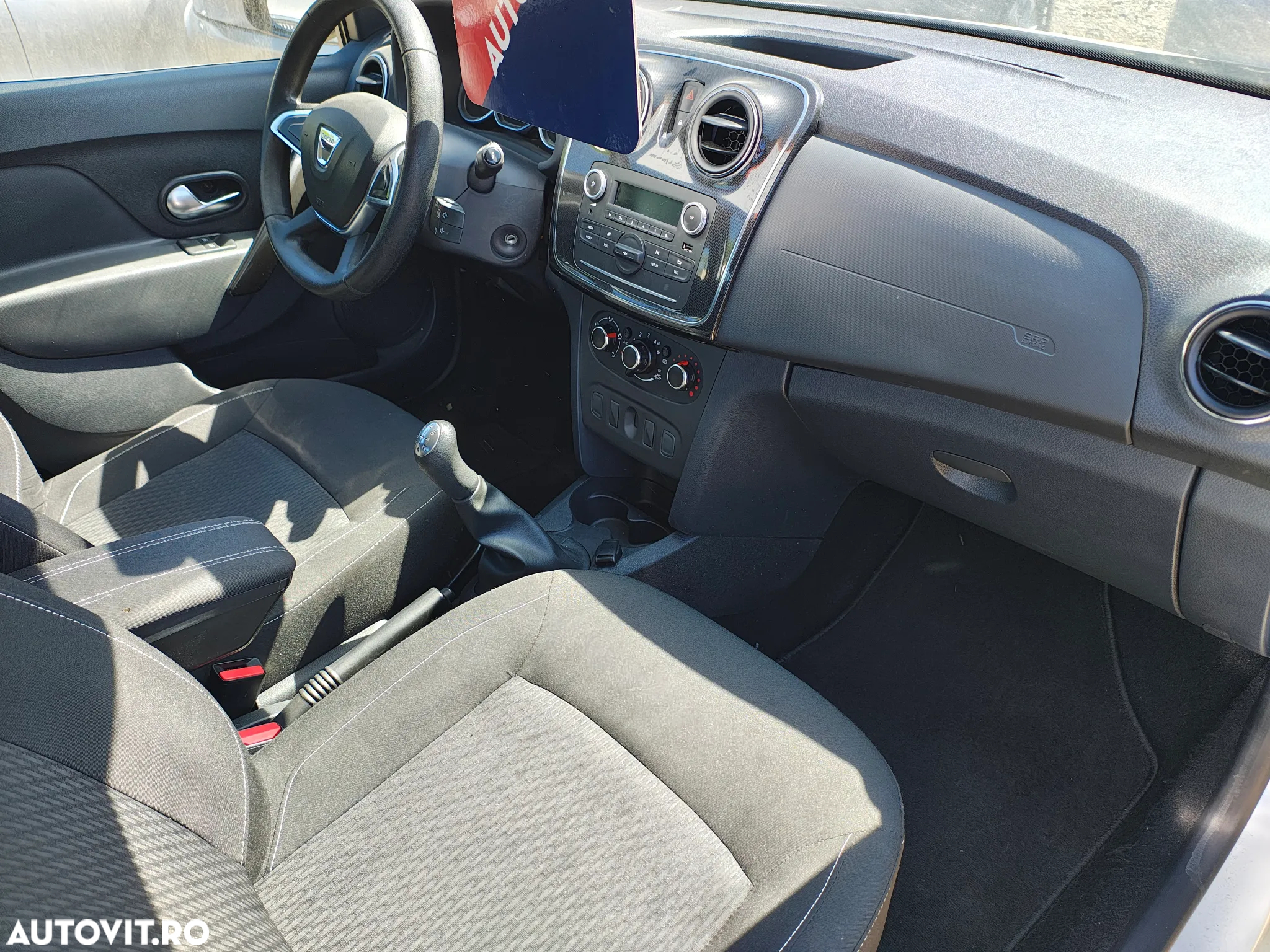Dacia Sandero - 7
