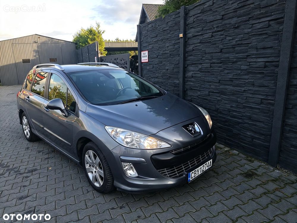 Peugeot 308 - 1