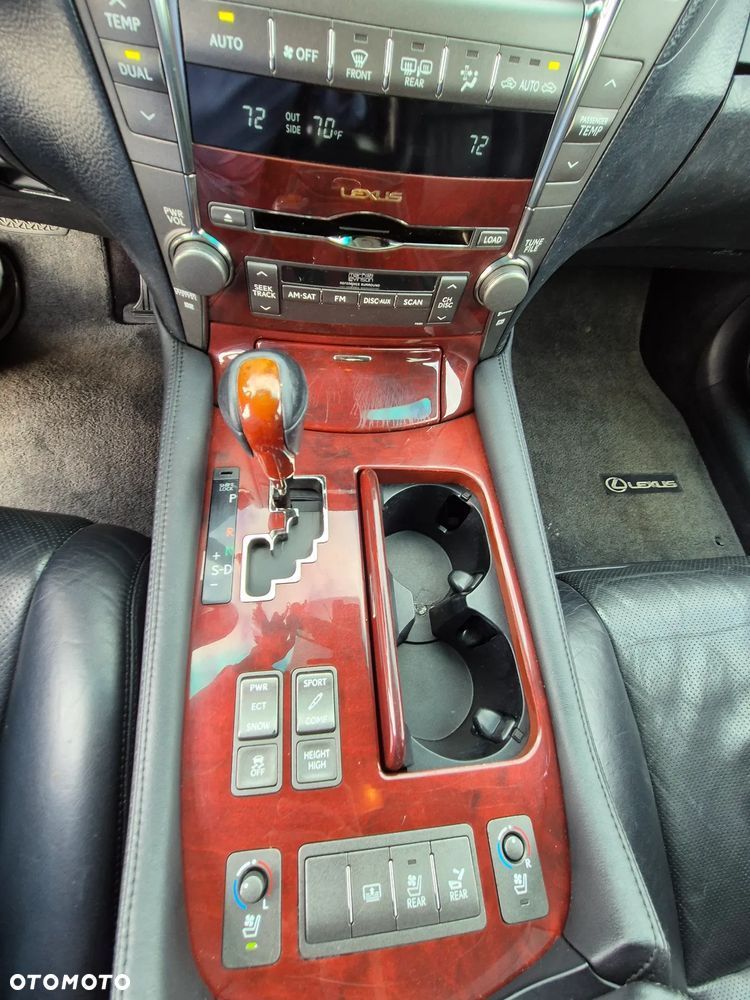 Lexus LS 460 Elegance - 28