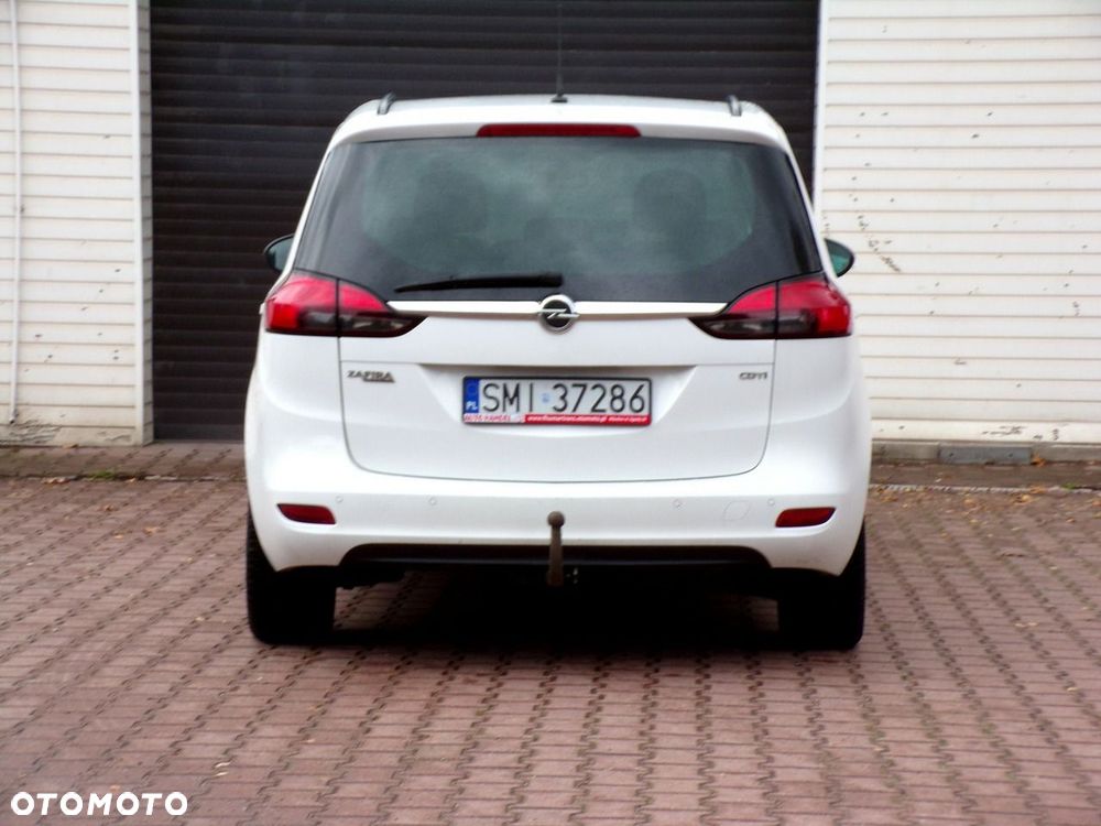 Opel Zafira - 11