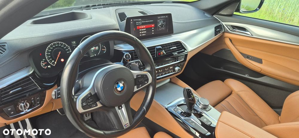 BMW Seria 5 530i GPF M Sport sport - 22