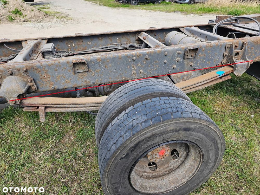 RESOR TYLNY TYŁ LEWY PRAWY 3 PIÓRA 8 cm RENAULT MIDLUM DCI DXI FELGI 17,5 - 1