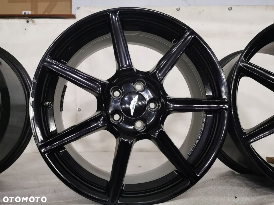 felgi 19 5x114,3 Aston Martin dwie szerokości - 6