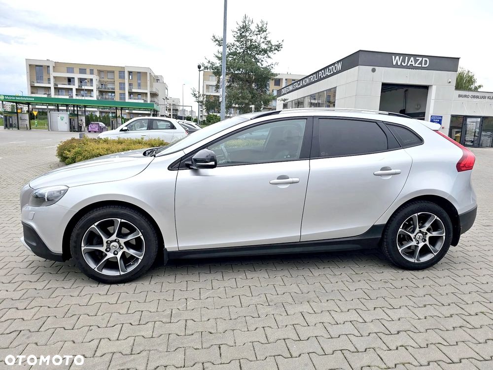 Volvo V40 Cross Country D2 - 10