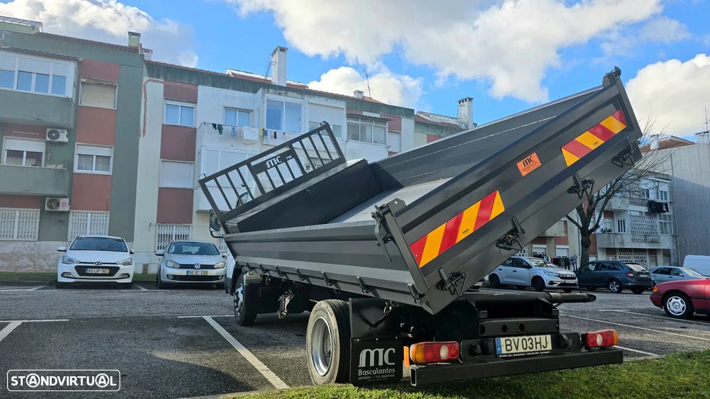 Mitsubishi Canter - 2