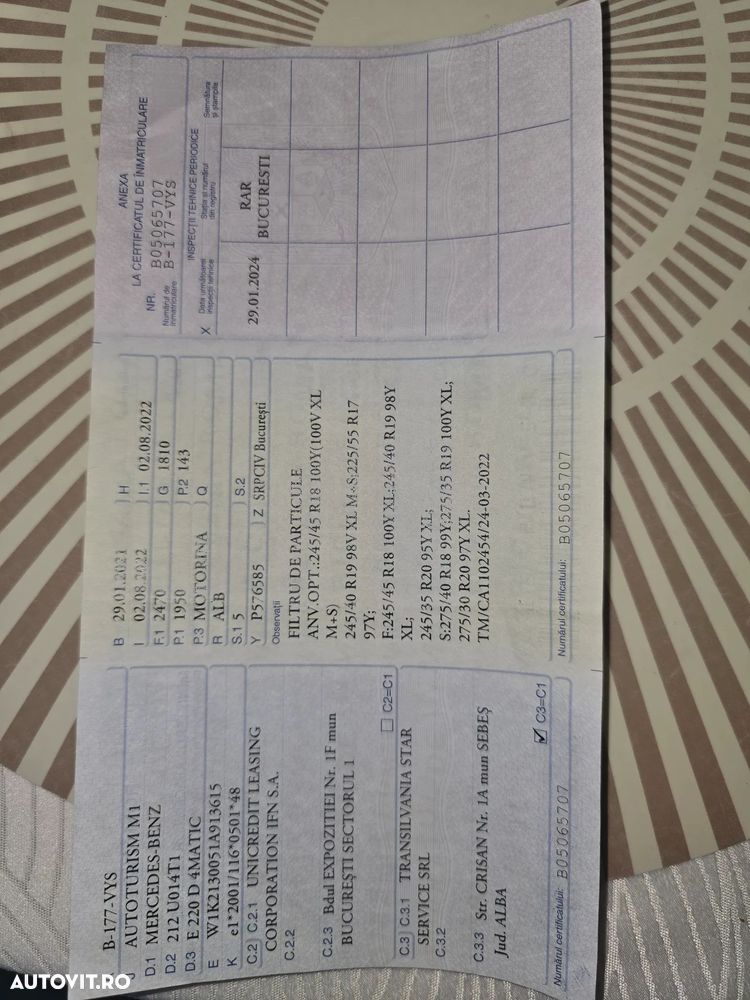 Mercedes-Benz E 220 d 4MATIC 9G-TRONIC - 7