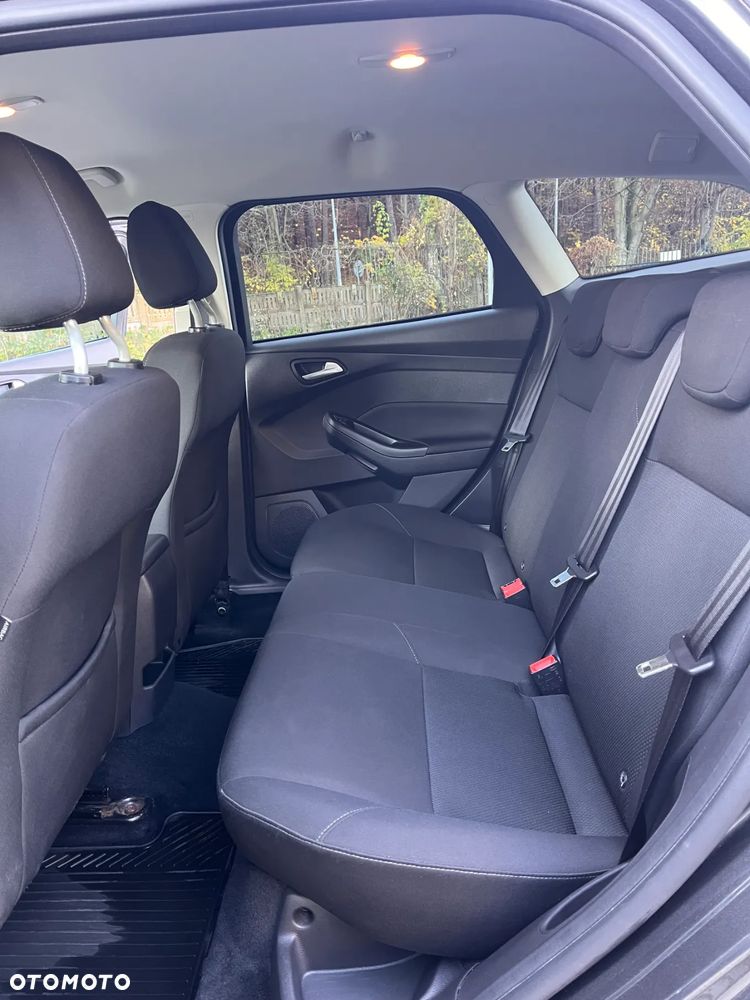 Ford Focus - 29