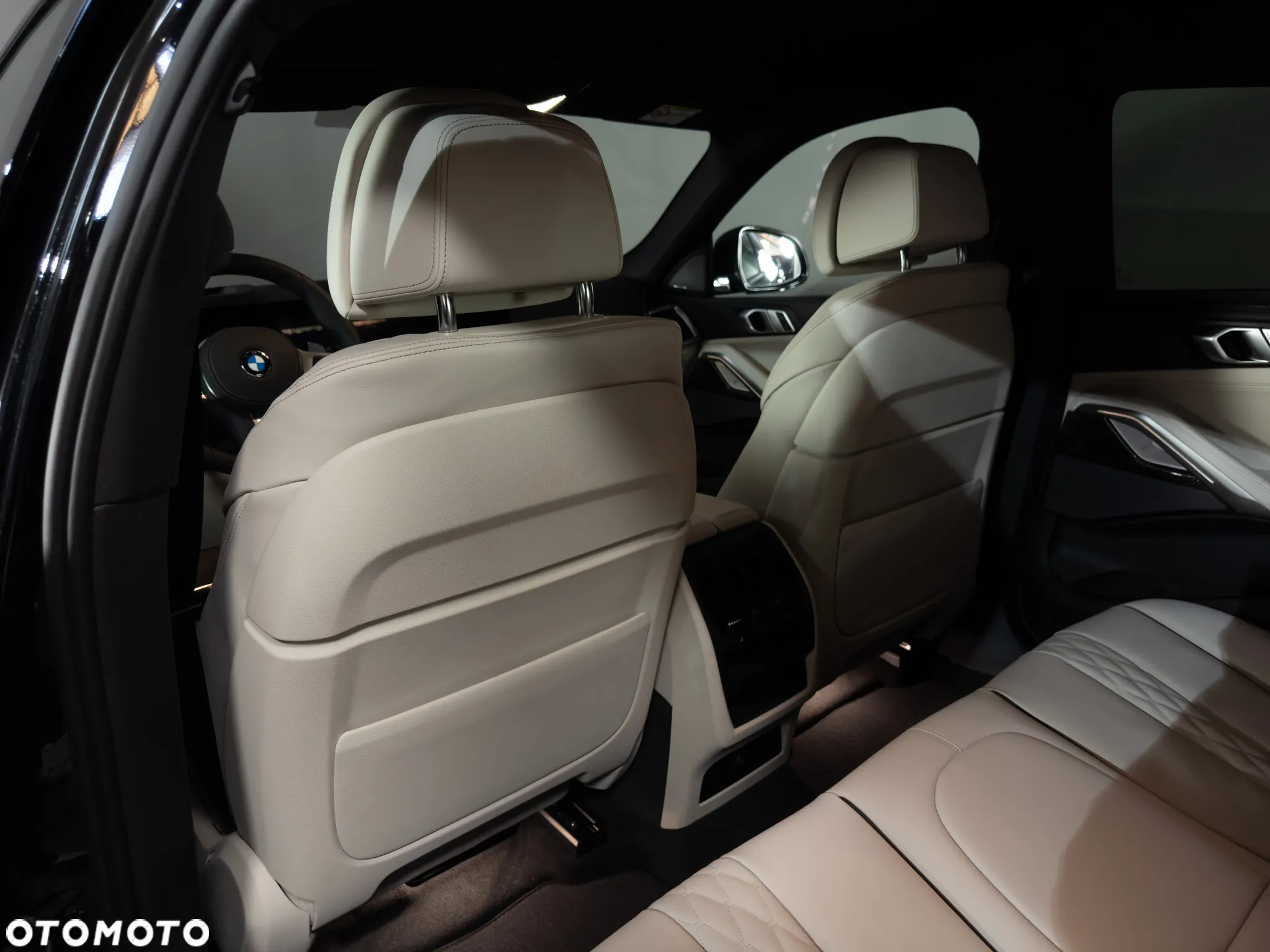 BMW X6M - 31