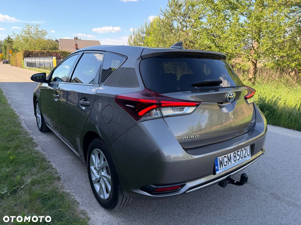 Toyota Auris - 34