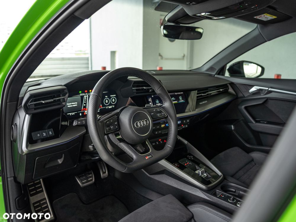 Audi RS3 Sportback - 13