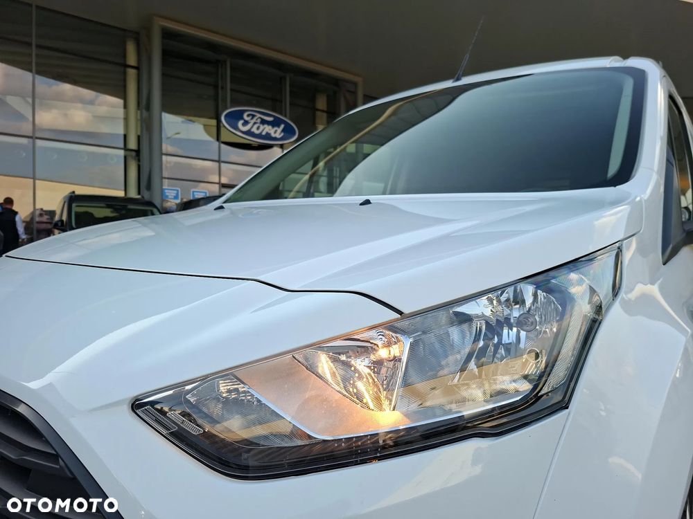 Ford Connect - 9