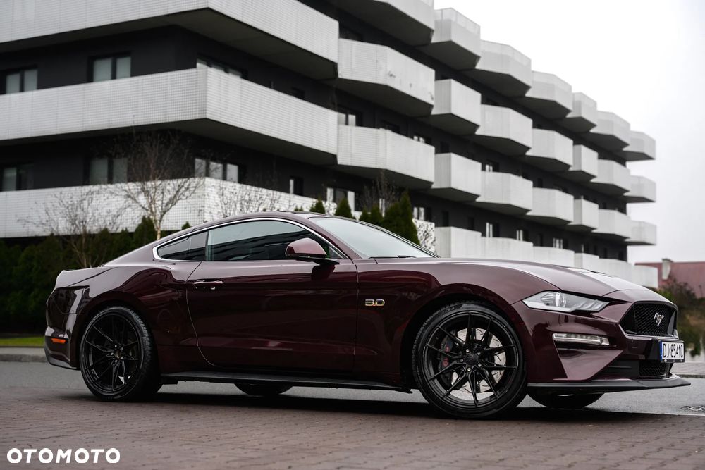 Ford Mustang - 2
