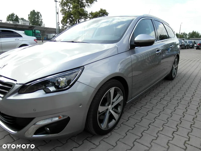Peugeot 308 BlueHDi FAP 150 Stop&Start Automatik Allure - 9