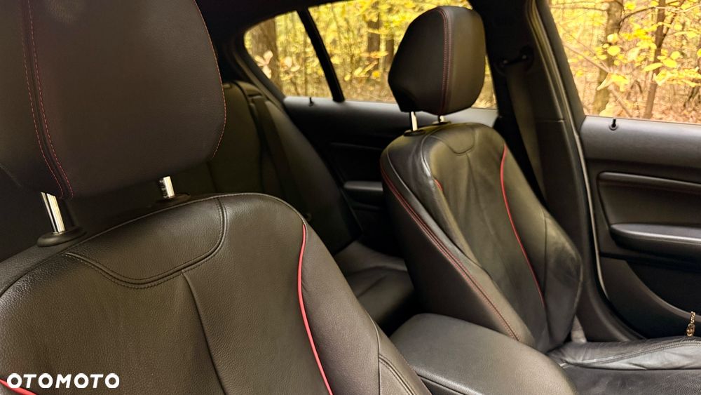 BMW Seria 1 120d Sport Line - 13