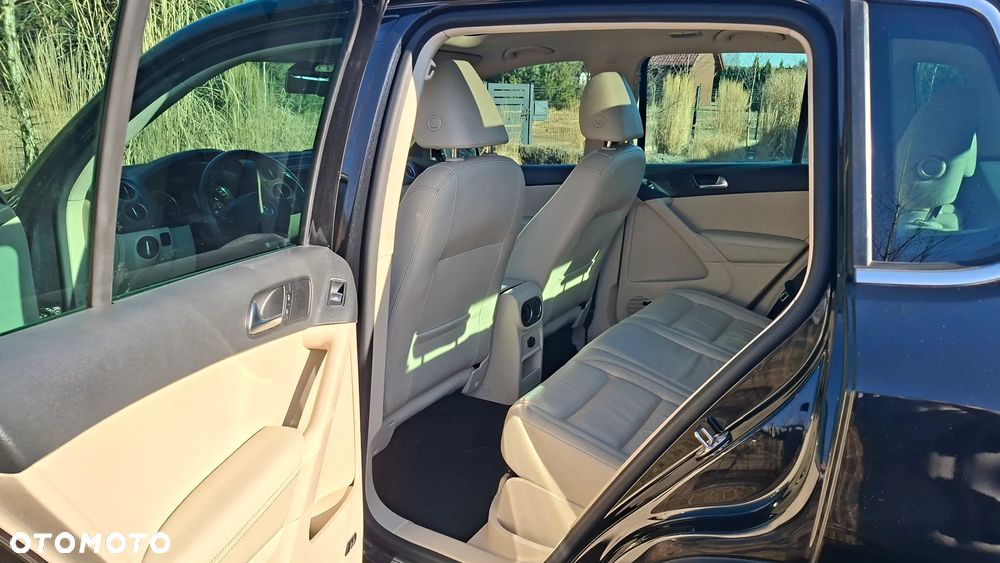 Volkswagen Tiguan - 14