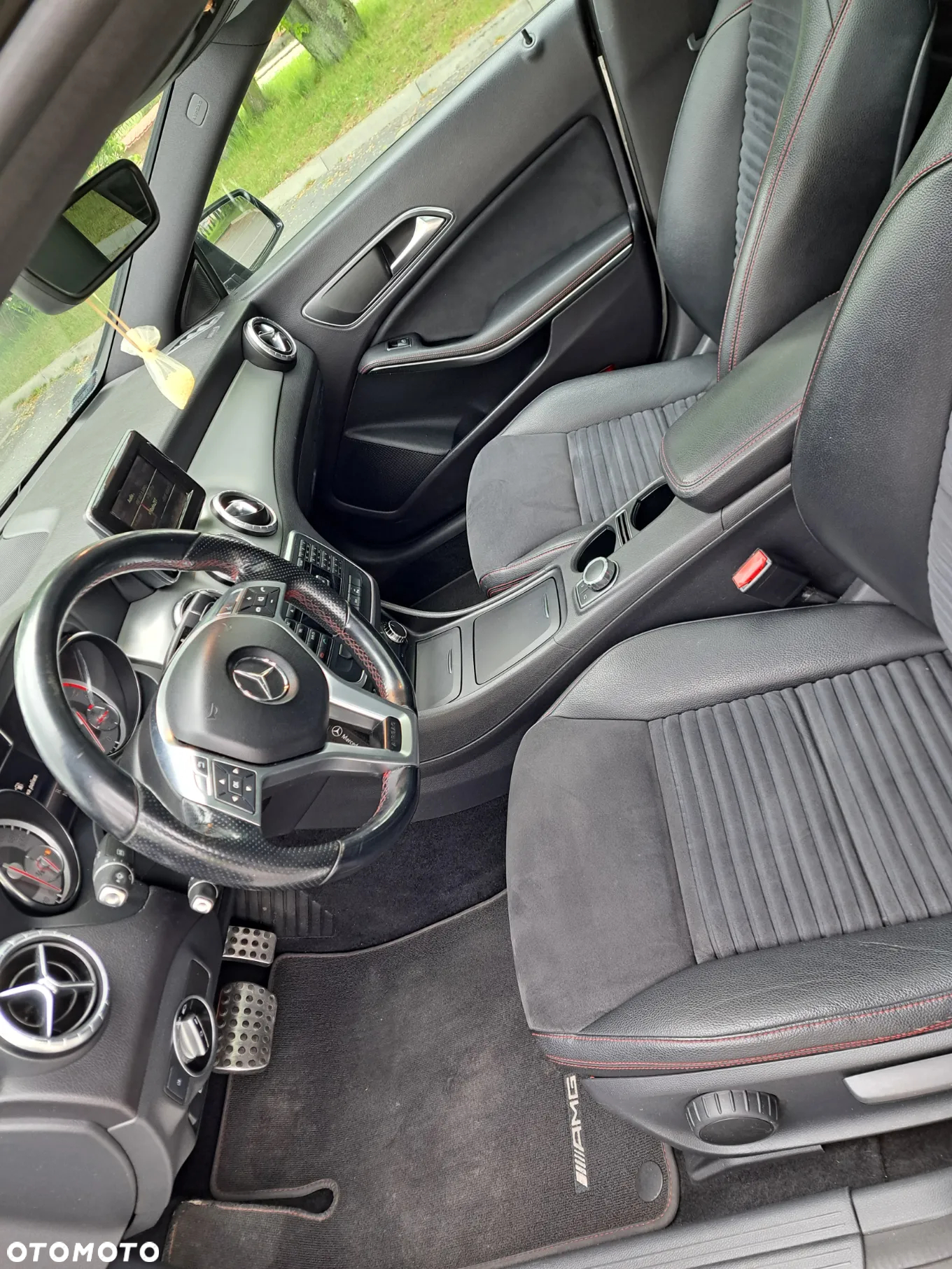Mercedes-Benz CLA 220 CDI 4-Matic - 20