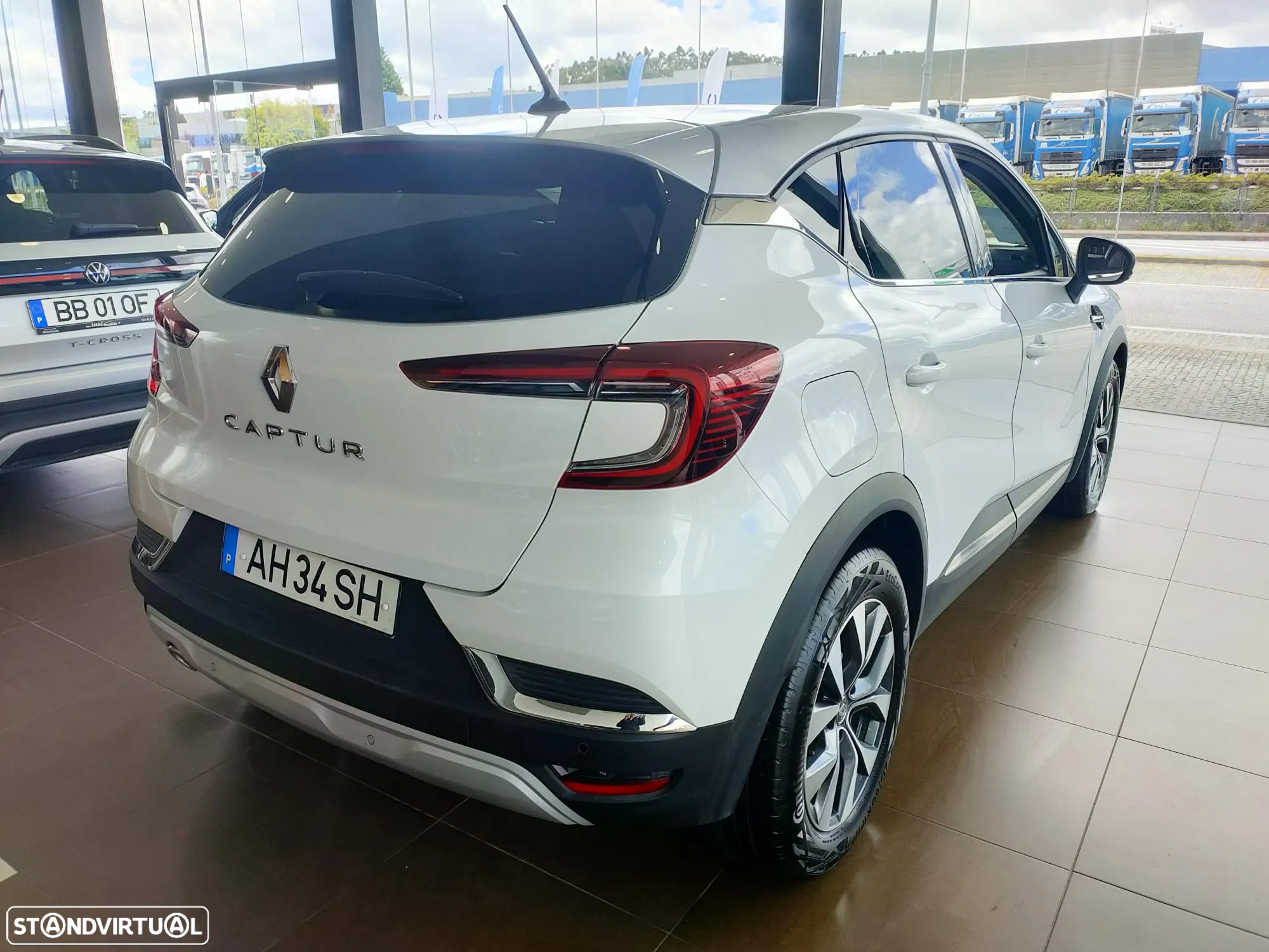 Renault Captur 1.5 dCi Exclusive - 4