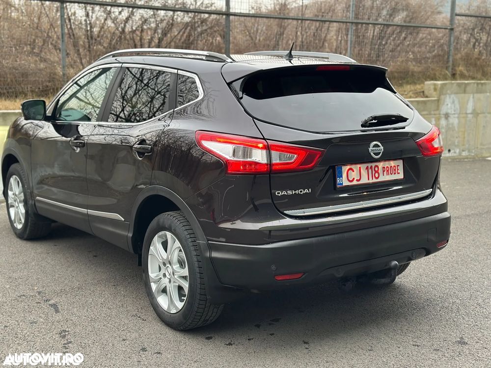 Nissan Qashqai 1.6 DCI 4 x 4 DPF tekna - 21